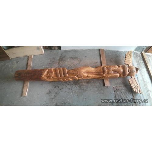 Celý totem